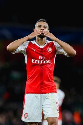 Francis Coquelin (Arsenal), OCTOBER 19, 2016 - Football Soccer : Francis Coquelin of Arsenal celebrates their win at the final whistle during the UEFA Champions League Group Stage match between Arsenal and Ludogorets Razgrad at Emirates Stadium in London, England. Noxthirdxpartyxsales  (mdga012267)