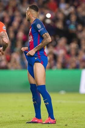 SPAIN - Oct,19th: Neymar upset during t the match between FC FC Barcelona Barca - Manchester City, for the round 1 of the Champions League, played at Camp Nou Stadium on 19th Oct 2016 in Barcelona, Spain.  xCordonxPressx xSPAINx-xFCxBarcelonax-xManchesterxCityx-xxChampionsxLeaguex-x2016 17x
