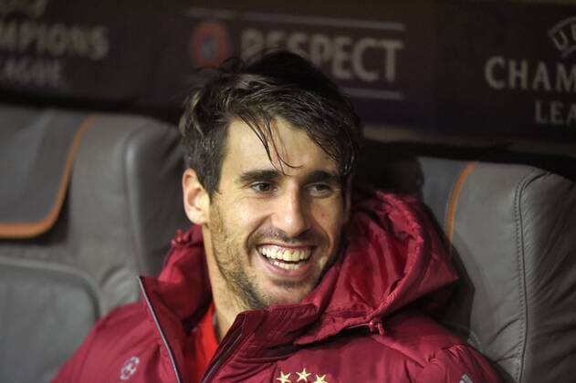 19.10.2016, Fussball Champions-League 2016 2017, Vorrunde 3.Spieltag, FC Bayern München - PSV Eindhoven, in der Allianzarena München. Javi Martinez (FC Bayern München) freut sich. 