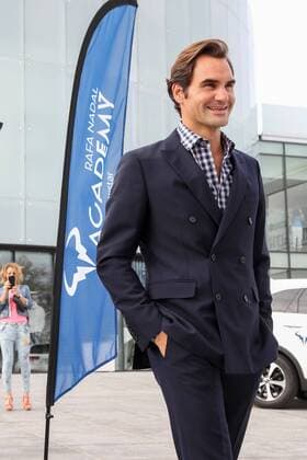 Roger Federer (35), der Tennisspieler bei der Einweihung der Movistar The Rafael Nadal Tennis Academy am 19.10.2016 in Mallorca, Spain The Rafa Nadal Academy by Movistar Tennis Academy Inauguration Ceremony auf Mallorca, 2016 