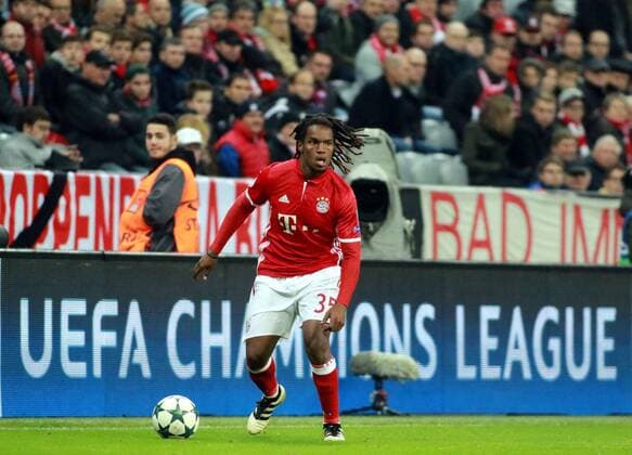 Renato Sanches (FC Bayern München) am Ball Fussball UEFA Champions League FC Bayern München - PSV Eindhoven 19.10.2016