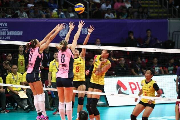 Philippines: Pomi-CAS Vs PSL at FIVB in Manila Pomi Cassalmaggiore won in straight sets (3-0) over Manila PSL-F2 Logistiscs at the FIVB Women s Club World Championships at the Mall of Asia Arena in Pasay CIty.  JxGerardxSeguiax xPacificxPress