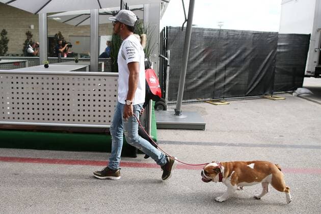 Motorsports: FIA Formula One World Championship WM Weltmeisterschaft 2016, Grand Prix of United States, 44 Lewis Hamilton (GBR, Mercedes AMG Petronas Formula One Team), xHOCHxZWEIx