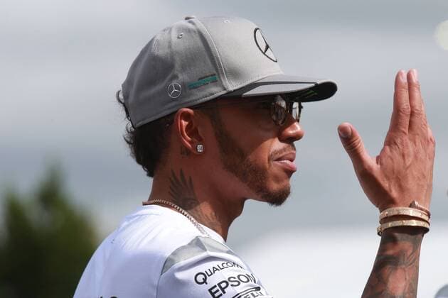 Motorsports: FIA Formula One World Championship WM Weltmeisterschaft 2016, Grand Prix of United States, 44 Lewis Hamilton (GBR, Mercedes AMG Petronas Formula One Team), xHOCHxZWEIx