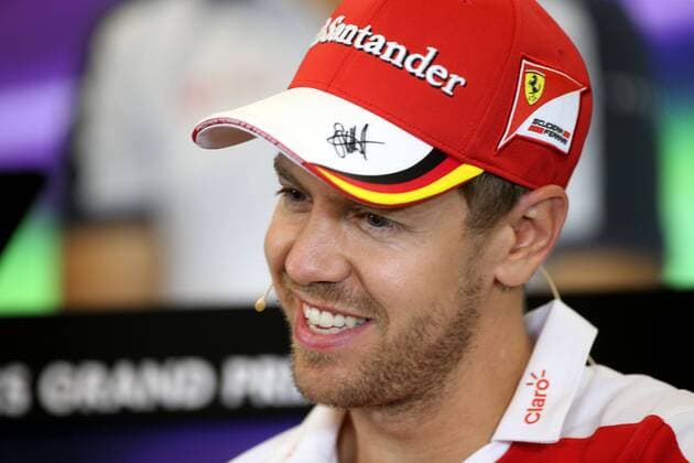 Motorsports: FIA Formula One World Championship WM Weltmeisterschaft 2016, Grand Prix of United States, 5 Sebastian Vettel (GER, Scuderia Ferrari), xHOCHxZWEIx