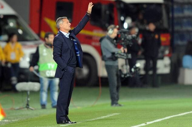 Villareal s trainer Fran Escriba during Villareal - Osmanlispor European League Game at Ankara, 20th Oct. 2016. (Hikmet Saatci - Depo Photos)  15540841