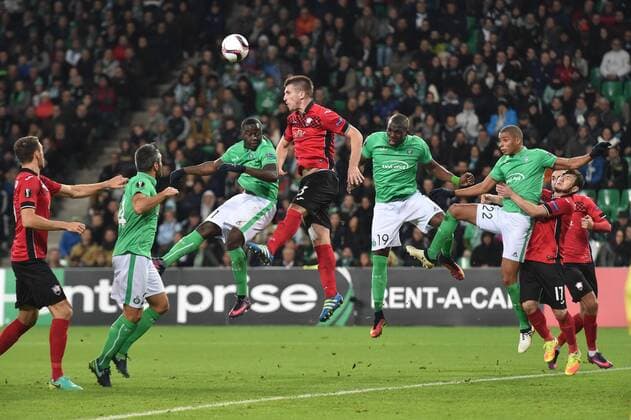 Henri Saivet, Florentin Pogba (saint etienne) vs Vojislav Stankovic (Qabala) - Fussball, Europa League, AS Saint Etienne vs. Gabala FK - Groupe C - 20 10 2016 FredericChambert Panoramic 