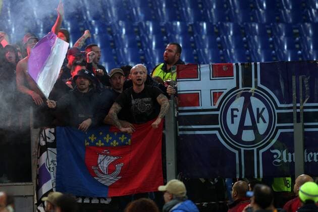20.10.2016. Rome, Italy. UEFA Europa League group stages. Roma versus Austria Vienna. Austria Vienna supporters during the match xmarcoxiacobuccix  ActionPlus11802247