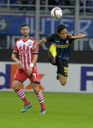 UEFA Europa League 2016 2017, Inter Mailand - FC Southampton, yuto nagatomo e shane long xHOCHxZWEIx xItalyxPhotoxPressx 