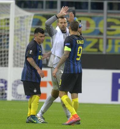 UEFA Europa League 2016 2017, Inter Mailand - FC Southampton, handanovic e icardi esultano a fine partita xHOCHxZWEIx xItalyxPhotoxPressx 