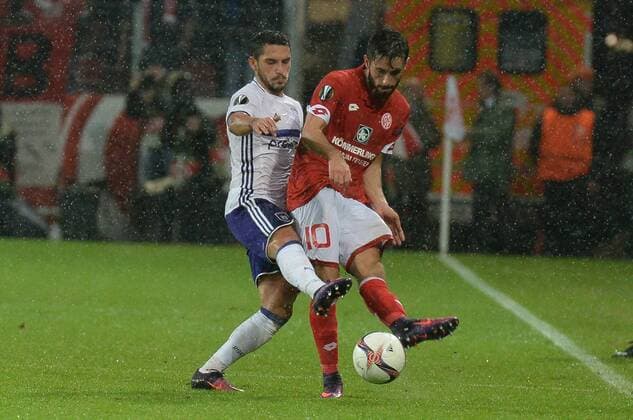 20.10.2016, xtkx, Fussball Europa League, FSV Mainz 05 - RSC Anderlecht, emspor, v.l.Youri Tielemans (Anderlecht) , Yunus Malli (Mainz 05) , Mainz