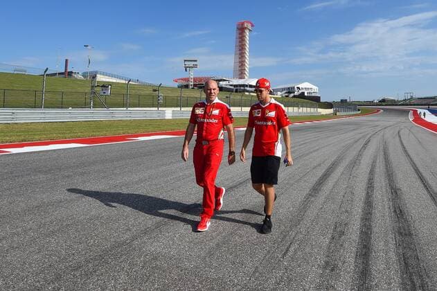 Sebastian Vettel (Scuderia Ferrari) bei der Streckenbesichtigung mit Chefingenieur Jock Clear, Grosser Preis der USA 2016, Motorsport, Formel 1, 20.10.2016, Austin Copyright: xAndre Eibner-Pressefotox EP_JAE