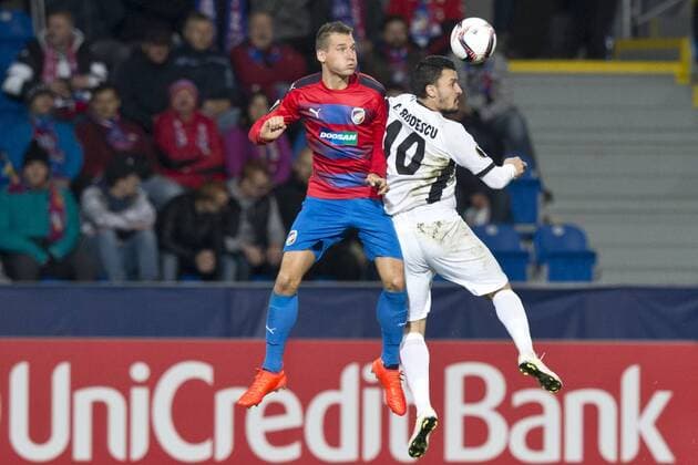 Lukas Hejda, left, of Viktoria and Constantin Budescu of Astra in action during the European Football League third round group E match FC Viktoria Plzen vs FC Astra Giurgiu in Pilsen, Czech Republic, October 20, 2016. (CTKxPhoto MichalxKamaryt) CTKPhotoP201610201270101  kmt 8