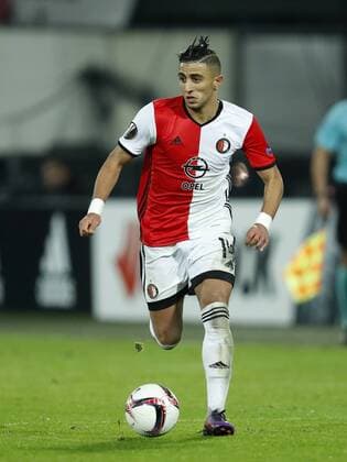 Bilal Basacikoglu of Feyenoordduring the Europa League group A match between Feyenoord and Zorya Luhansk on October 20, 2016 at the Kuip stadium in Rotterdam, The Netherlands. Feyenoord v Zorya Luhansk UEFA Europa League 2016 2017 xVIxxIVx 6433731
