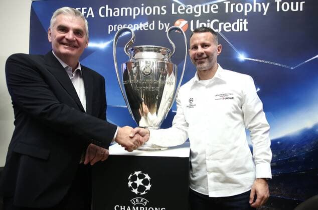 Ryan Giggs, Ambassador of Unicredit group presented the most prestigious European club trophy 21.10.2016., Croatia, Zagreb - The City Savings Bank of Zagrebacka banka, as part of the UEFA Champions League Trophy Tour, held a press conference PK Pressekonferenz at which Ryan Giggs, Ambassador of Unicredit group presented the most prestigious European club trophy, the one intended for the winner of the Champions League. Miljenko Zivaljic CEO of Zagrebacka Bank.  SanjinxStrukic PIXSELL