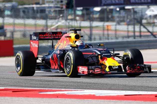 Motorsports: FIA Formula One World Championship WM Weltmeisterschaft 2016, Grand Prix of United States, 3 Daniel Ricciardo (AUS, Red Bull Racing), xHOCHxZWEIx