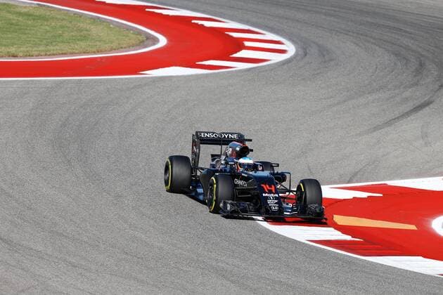 Motorsports: FIA Formula One World Championship WM Weltmeisterschaft 2016, Grand Prix of United States, 14 Fernando Alonso (ESP, McLaren Honda Formula 1 Team), xHOCHxZWEIx