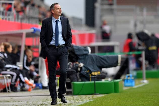 WOMEN SOCCER - GER vs AUT, friendly match REGENSBURG,GERMANY,22.OCT.16 - WOMEN SOCCER - OEFB international match Länderspiel Germany vs Austria, test match. Image shows head coach Dominik Thalhammer (AUT). GEPAxpictures xFlorianxErtl