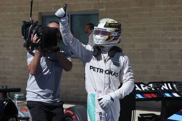 Motorsports: FIA Formula One World Championship WM Weltmeisterschaft 2016, Grand Prix of United States, 44 Lewis Hamilton (GBR, Mercedes AMG Petronas Formula One Team), xHOCHxZWEIx