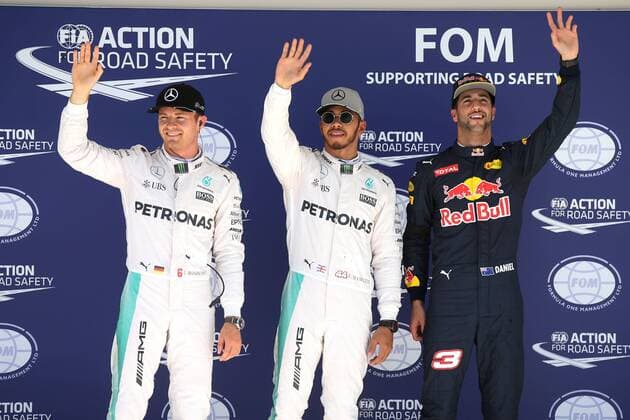 Motorsports: FIA Formula One World Championship WM Weltmeisterschaft 2016, Grand Prix of United States, 6 Nico Rosberg (GER, Mercedes AMG Petronas Formula One Team), 44 Lewis Hamilton (GBR, Mercedes AMG Petronas Formula One Team), 3 Daniel Ricciardo (AUS, Red Bull Racing), xHOCHxZWEIx