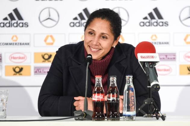 Steffi Jones (Bundestrainerin Deutsche Nationalmannschaft) in der Pressekonferenz nach der Begegnung gegen Österreich, Fussball, Länderspiel Frauen, Deutschland - ÖsterreichFussball, Länderspiel Frauen, Deutschland - Österreich, Fussball, Länderspiel Frauen, Deutschland - Österreich, xmhx