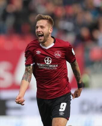Fussball, 2. BL, 2. Bundesliga, Saison 2016 2017, Herren, Deutschland, 23.10.2016, 1. FC Nürnberg - Hannover 96, v.l. Aktion, Freude, jubeln, Jubel nach Tor zum 2-0, Torschuetze Guido Burgstaller, 1. FC Nürnberg,