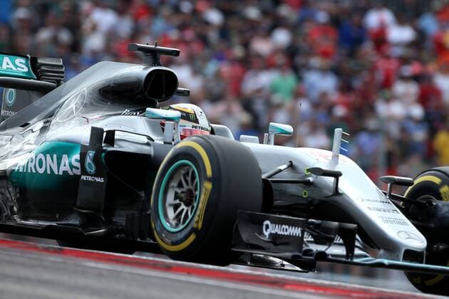 Motorsports: FIA Formula One World Championship WM Weltmeisterschaft 2016, Grand Prix of United States, 44 Lewis Hamilton (GBR, Mercedes AMG Petronas Formula One Team), xHOCHxZWEIx