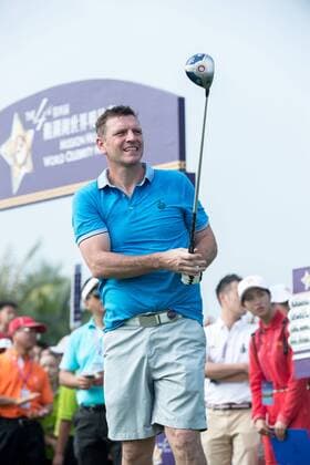 October 23, 2016 - Haikou, Hainan, China - Footballer Lee Sharpe on the Blackstone course in Mission Hills resort Haikou during the 2nd round of the 4th World celebrity Pro-am. .Blackstone course, Mission Hills resort, Haikou, Hainan Island China. Round 2 of the Mission Hills 4th World celebrity Pro-Am tournament 2016 - ZUMAr144 20161023_zap_r144_009