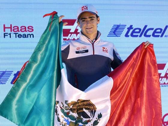 Formel 1, GP von Mexiko, PK mit Perez und Hülkenberg Mexican driver Esteban Gutierrez of Haas F1 Team attends a press conference PK Pressekonferenz during a sponsor s event in Mexico City, Mexico, 26 October 2016. The 2016 Mexican Formula One Grand Prix takes place on 30 October 2016 at the Autodromo Hermanos Rodriguez race track in Mexico City. Mexican driver Esteban Gutierrez at press conference !ACHTUNG: NUR REDAKTIONELLE NUTZUNG!  20161026-636131012028348374