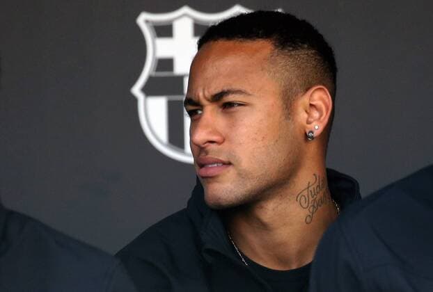 Fußball, FC Barcelona Spieler bekommen neue Audi Dienstwagen BARCELONA -october 27- SPAIN: Neymar Jr. during the delivery of the news Audi to the FC Barcelona Barca players, at october 27, 2016. Photo: Mikel Trigueros Urbanandsport Cordon Press  xMikelxTrigueros Urbanandsportx xDELIVERY-NEWS-AUDI-FC-BARCELONA-PLAYERSx
