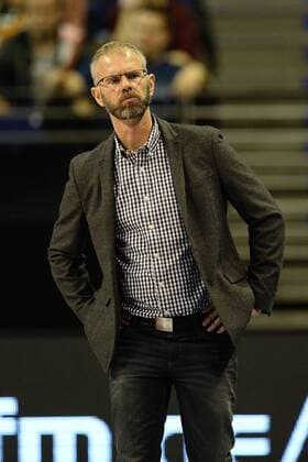 Volleyball, Herren, Saison 2016 17, DVV-Pokal, Achtelfinale, BR Volleys - United Volleys Rhein-Main, Cheftrainer Michael Warm (United Volleys Rhein-Main), 27.10.16,