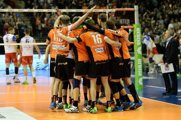 Volleyball, Herren, Saison 2016 17, DVV-Pokal, Achtelfinale, BR Volleys - United Volleys Rhein-Main, Jubel bei den BR Volleys nach dem Sieg im Achtelfinale, 27.10.16,