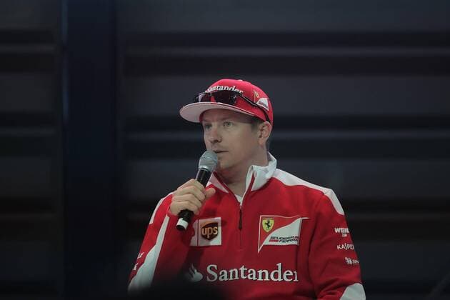 October 27, 2016 - Mexico - EUM20161027DEP09.JPG.CIUDAD DE MEXICO MotoringAutomovilismo-F1.- El piloto finlandes Kimi Räikkönen, de la escuderia Ferrari de F1, encabeza una platica con estudiantes de la UNAM, 27 de octubre de 2016, con motivo del proyecto Shell Eco Marathon, Palacio de los Deportes. Foto: Agencia EL UNIVERSALAlejandro AcostaJMA. Latin News - October 27, 2016  - ZUMAu78_ 20161027_zaf_u78_023