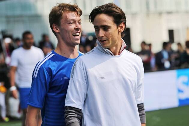 Mexican Grand Prix, Mexico City 27 - 30 October 2016 (L to R): Daniil Kvyat (RUS) Scuderia Toro Rosso with Esteban Gutierrez (MEX) Haas F1 Team at a charity football match. 26.10.2016. 