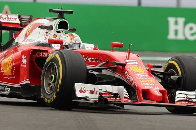 German driver Sebastian Vettel from Ferrari in action during the free practice of Mexico s Formula One Grand Prix at Hermanos Rodriguez racetrack in Mexico City, Mexico, 28 October 2016. The competition will be held next Sunday 30 October. EFE Jose Mendez FREE PRACTICE AT MEXICO S FORMULA ONE GRAND PRIX !ACHTUNG: NUR REDAKTIONELLE NUTZUNG!  MEX001 20161028-636132804225889667