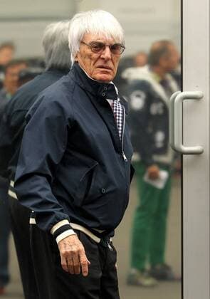 Formula One President Bernie Ecclestone, who turns 86, visits the circuit during the free practice of Mexico s Formula One Grand Prix at Hermanos Rodriguez racetrack in Mexico City, Mexico, 28 October 2016. The competition will be held next Sunday 30 October. FREE PRACTICE AT MEXICO S FORMULA ONE GRAND PRIX !ACHTUNG: NUR REDAKTIONELLE NUTZUNG!  MEX001 20161028-636132825708284049