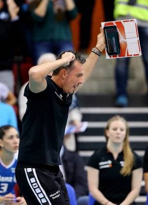 Stuttgart Volleyball Allianz MTV Stuttgart vs. Rote Raben Vilsbiburg, Guillermo Naranja Hernandez (Stuttgart) jubelt und ballt die Fäuste