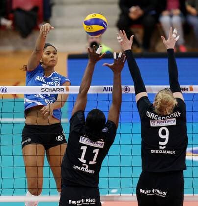Stuttgart Volleyball Allianz MTV Stuttgart vs. Rote Raben Vilsbiburg, Aiyana Whitney (Stuttgart)