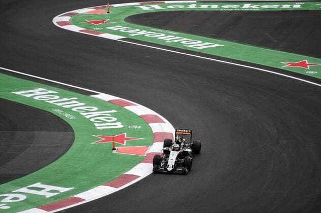 Mexican Grand Prix, Mexico City 27 - 30 October 2016 28.10.2016 - Sergio Perez (MEX) Sahara Force India F1 VJM09 