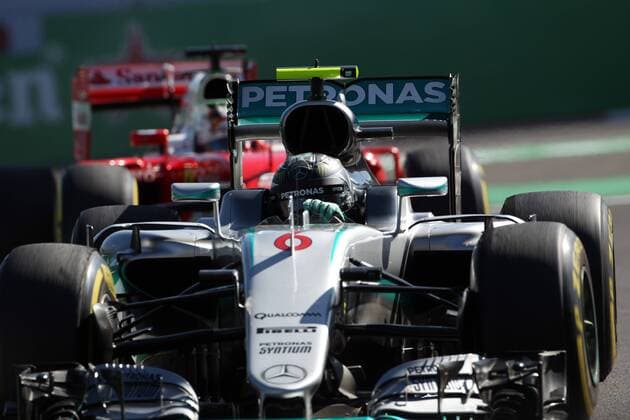 Mexican Grand Prix, Mexico City 27 - 30 October 2016 29.10.2016 - Free Practice 3, Nico Rosberg (GER) Mercedes AMG F1 W07 Hybrid and Sebastian Vettel (GER) Scuderia Ferrari SF16-H 
