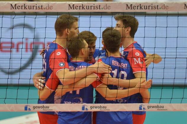 29.10.2016, xtkx, Volleyball 1.Bundesliga Herren, United Volleys - TV Buehl, emspor, v.l. Christian Duennes (United Volleys) , Jan Zimmermann (United Volleys) , Frankfurt am Main