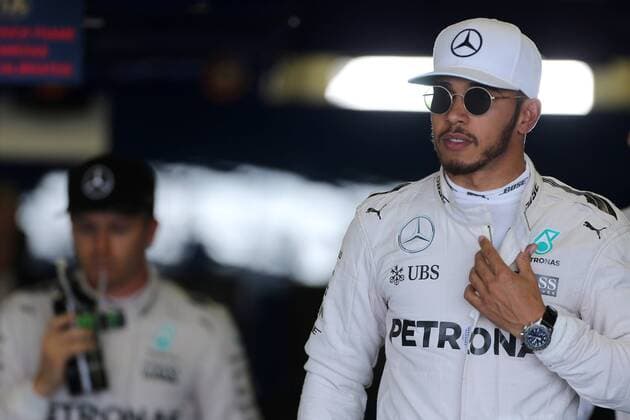 Mexican Grand Prix, Mexico City 27 - 30 October 2016 29.10.2016 - Qualifying, Nico Rosberg (GER) Mercedes AMG F1 W07 Hybrid and Lewis Hamilton (GBR) Mercedes AMG F1 W07 Hybrid pole position 