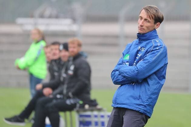 Matthias Rudolph (Trainer, Potsdam), enttäuscht schauend, Enttäuschung, Frustration, disappointed, pessimistisch, Fussball, Allianz Frauen-Bundesliga, SC Freiburg - 1. FFC Turbine Potsdam, xozx