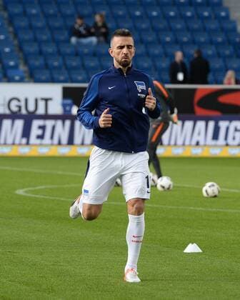 Fussball, Herren, 2016 2017, 1. Bundesliga (9. Spieltag), TSG 1899 Hoffenheim - Hertha BSC, Vedad Ibisevic (Hertha BSC) bei der Erwärmung, Aufwärmen, 30.10. 2016,