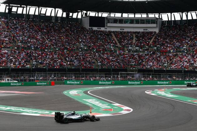 Motorsports: FIA Formula One World Championship WM Weltmeisterschaft 2016, Grand Prix of Mexico, 6 Nico Rosberg (GER, Mercedes AMG Petronas Formula One Team), xHOCHxZWEIx