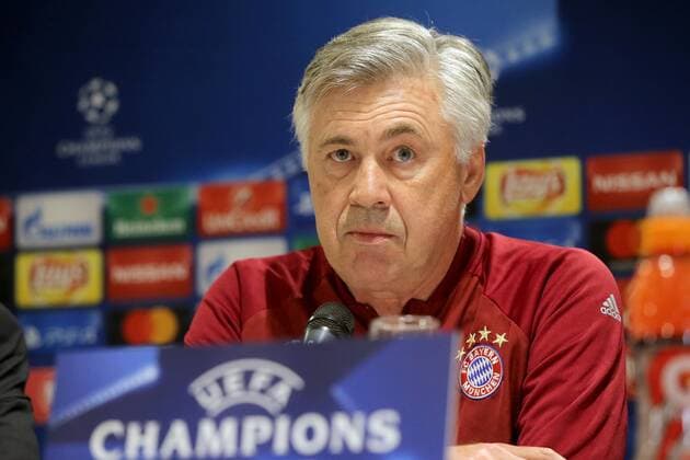 Trainer Carlo Ancelotti (FC Bayern Muenchen), Pressekonferenz , PSV Eindhoven vs. FC Bayern Muenchen, UEFA Champions League, Fussball, 31.10.2016, Eindhoven Copyright: xLangerx xEibner-Pressefotox EP_HLR