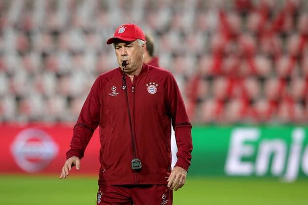 Trainer Carlo Ancelotti (FC Bayern Muenchen), Abschlusstraining , PSV Eindhoven vs. FC Bayern Muenchen, UEFA Champions League, Fussball, 31.10.2016, Eindhoven Copyright: xLangerx xEibner-Pressefotox EP_HLR