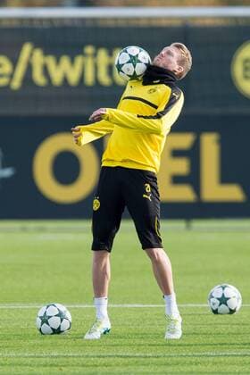 Bilder des Tages - SPORT Dortmund, Germany 01.11.2016, Training BV Borussia Dortmund, BVB, Andre Schuerrle (BVB) ( DeFodi001