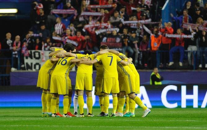 Round 4 of the CHAMPIONS league, soccer match between Atletico de Madrid - FC Rostov at the Vicente Calderon estadium, Madrid - Spain by November 1, 2016. FC Sevilla vs Dynamo Kiew - Football Champions League  xGregorioxLopezx x SOCCERxSPAINx