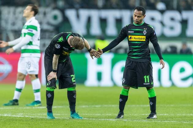 Moenchengladbach, Germany 01.11.2016, UEFA Champions League - 2016 17 Season, Group C - Matchday 4, Borussia Moenchengladbach - Celtic Glasgow, enttaeuscht, enttaeuschung, Andre Hahn (BMG) Raffael (BMG) ( DeFodi048
